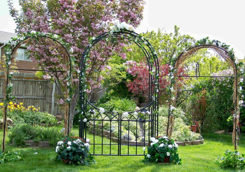 Wedding Decorations Garden Arbor triple arch